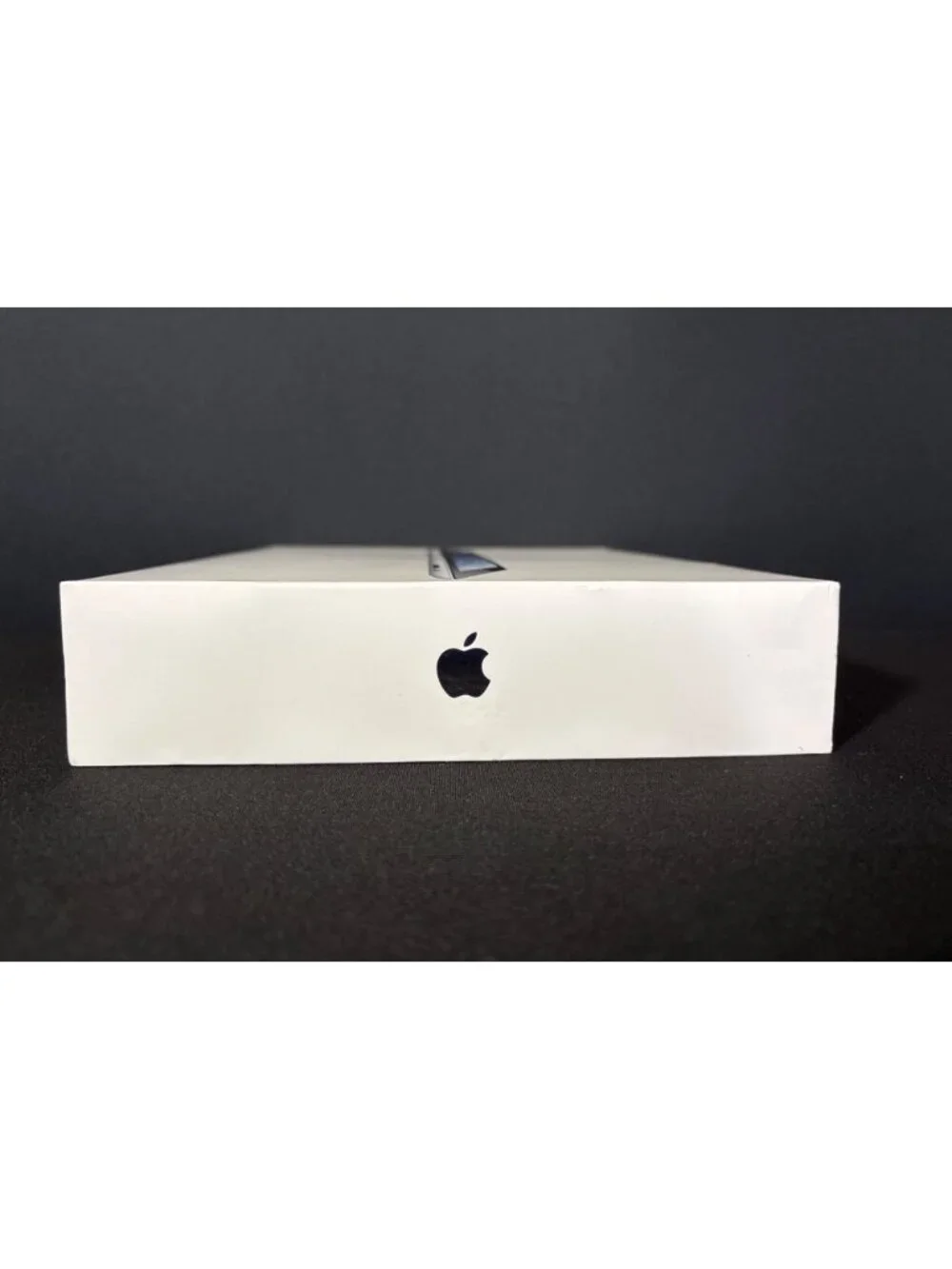 Apple iPad Wi-Fi + Cellular 3G 16GB Model A1460 ME195LL/A EMPTY BOX ONLY